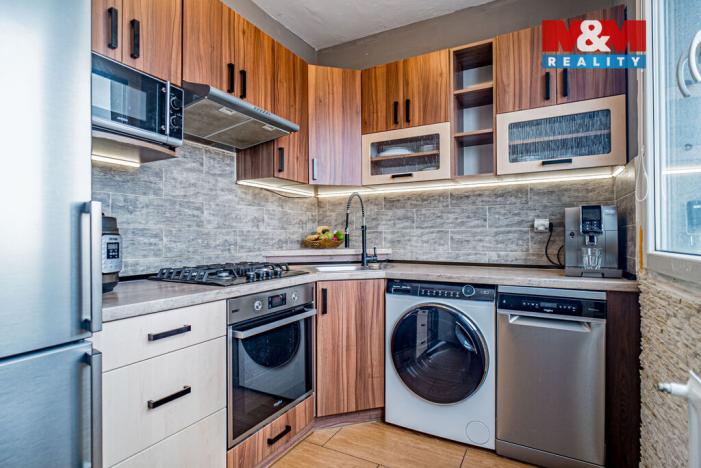 Prodej bytu 3+1, Orlová - Lutyně, Kpt. Jaroše, 72 m2