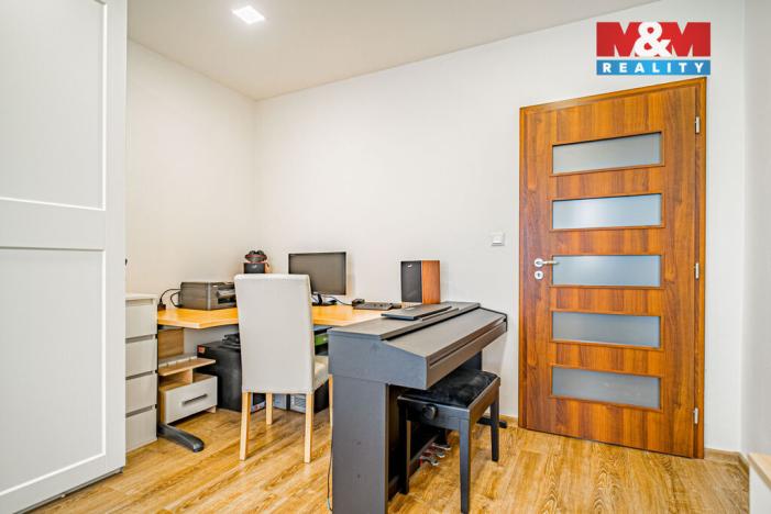 Prodej bytu 3+1, Orlová - Lutyně, Kpt. Jaroše, 72 m2