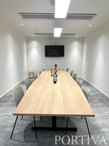 Pronájem kanceláře, Praha, Dělnická, 441 m2