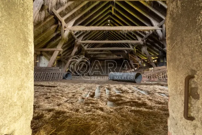 Prodej skladu, Kolinec, 260 m2