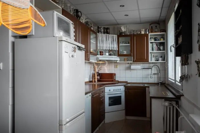 Prodej bytu 3+1, Praha - Kobylisy, Luhovská, 74 m2