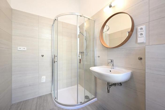 Pronájem bytu 1+1, Praha - Vršovice, Moskevská, 37 m2