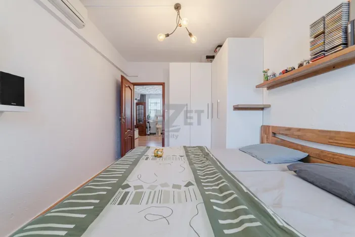 Prodej bytu 3+1, Orlová - Lutyně, Karla Dvořáčka, 72 m2