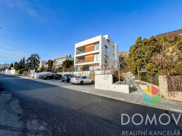 Pronájem bytu 3+kk, Beroun - Beroun-Město, Na Vinici, 110 m2