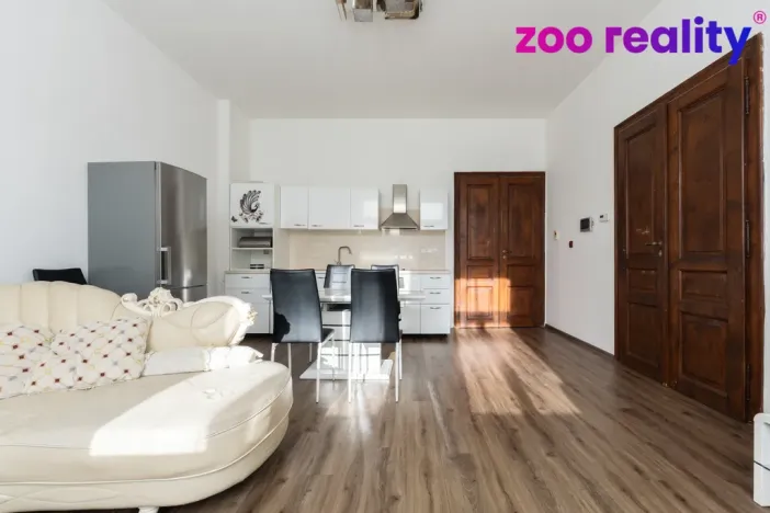 Prodej rodinného domu, Ústí nad Labem, Brožíkova, 355 m2