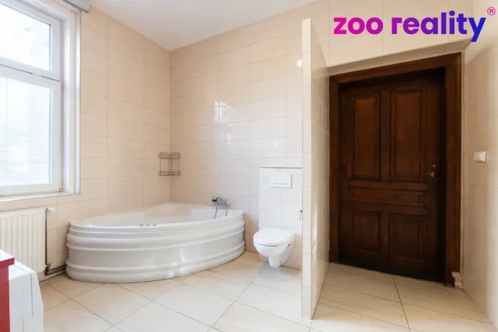 Prodej rodinného domu, Ústí nad Labem, Brožíkova, 355 m2