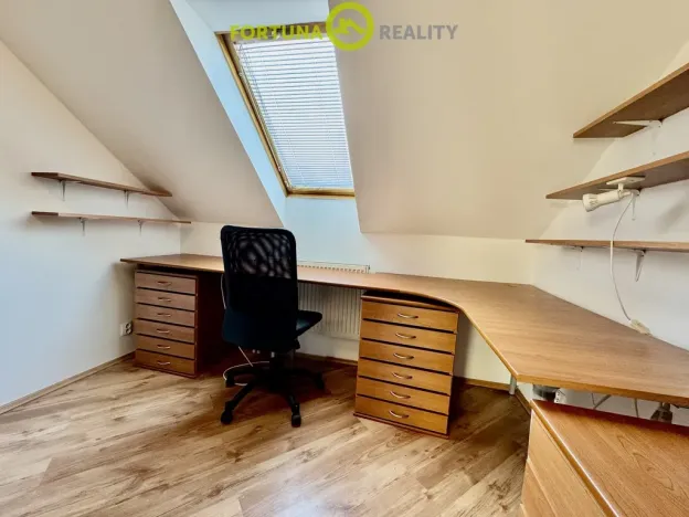 Prodej bytu 4+1, Ostrava - Mariánské Hory, Korunní, 115 m2