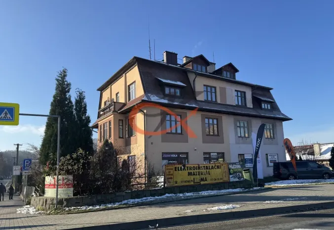 Pronájem obchodního prostoru, Rožnov pod Radhoštěm, Tyršovo nábřeží, 90 m2