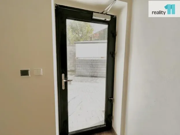 Pronájem bytu 1+kk, Praha - Michle, Michelská, 34 m2