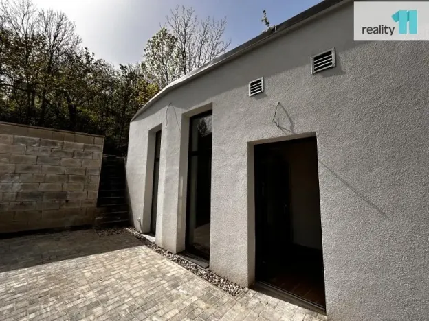 Pronájem bytu 1+kk, Praha - Michle, Michelská, 34 m2