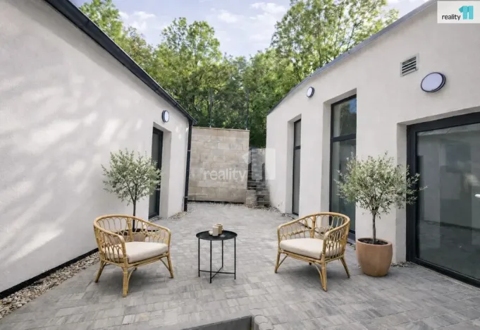 Pronájem rodinného domu, Praha - Michle, Michelská, 34 m2