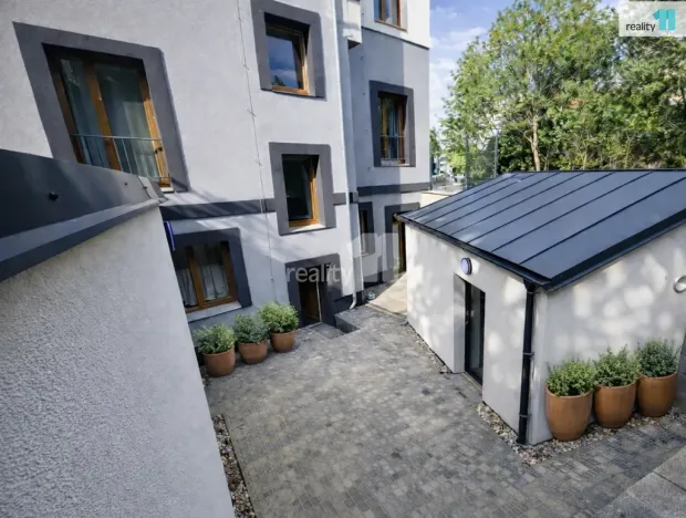 Pronájem rodinného domu, Praha - Michle, Michelská, 34 m2