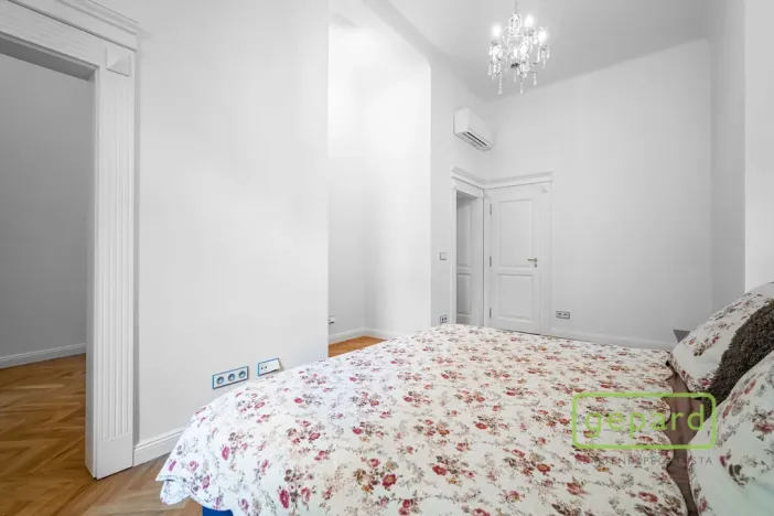 Pronájem kanceláře, Praha - Smíchov, Janáčkovo nábřeží, 120 m2