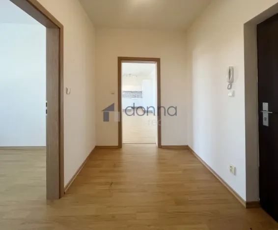 Prodej bytu 2+kk, Praha, Moskevská, 59 m2