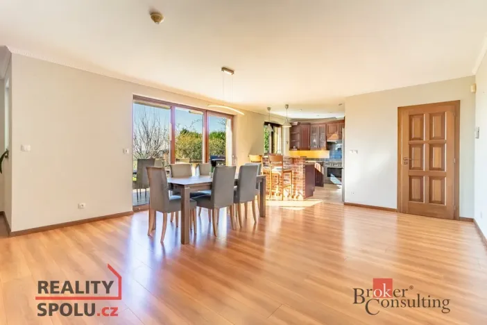 Prodej rodinného domu, Chválenice, 206 m2