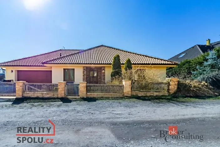 Prodej rodinného domu, Chválenice, 206 m2