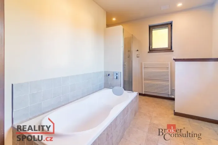 Prodej rodinného domu, Chválenice, 206 m2