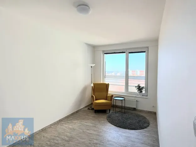 Prodej bytu 2+kk, Praha - Troja, Hnězdenská, 43 m2
