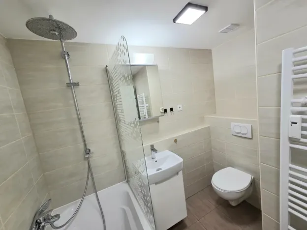 Prodej bytu 2+kk, Praha - Troja, Hnězdenská, 43 m2