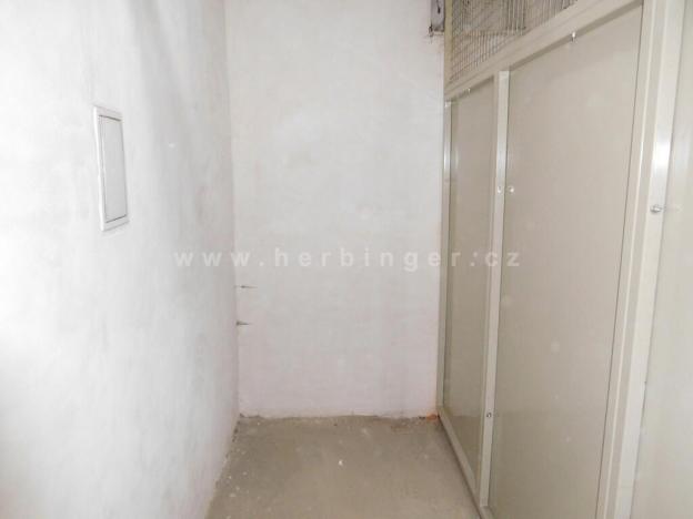 Prodej bytu 1+1, Ostrava - Poruba, nábřeží Svazu protifašistických bojovníků, 39 m2