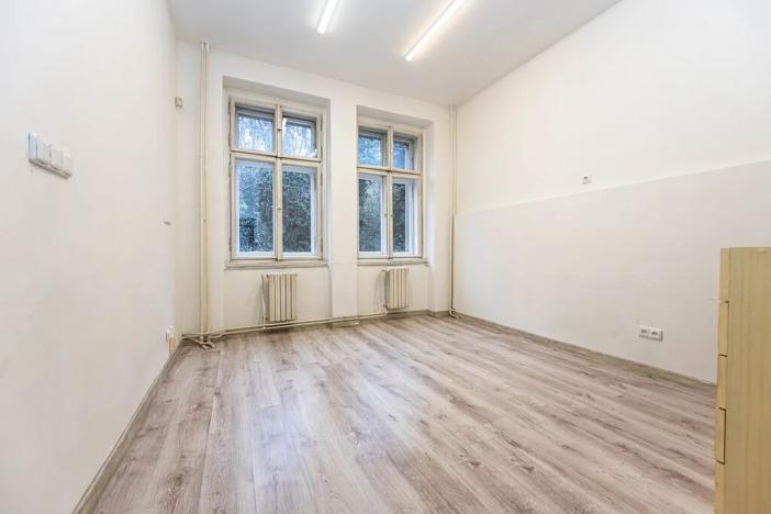 Pronájem obchodního prostoru, Praha - Žižkov, Husitská, 135 m2
