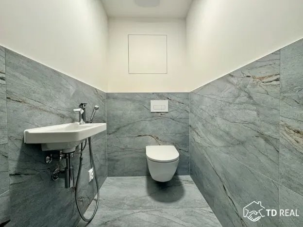 Pronájem bytu 2+kk, Brno, třída Generála Píky, 57 m2