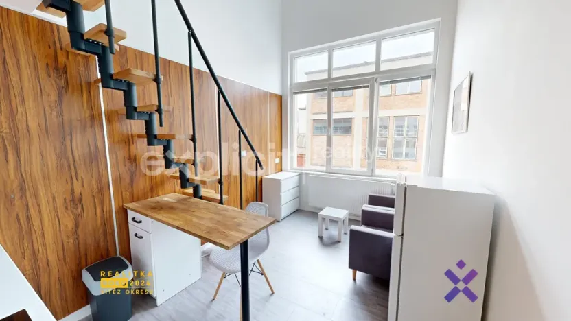 Pronájem bytu 1+kk, Zlín, Devadesátá, 35 m2