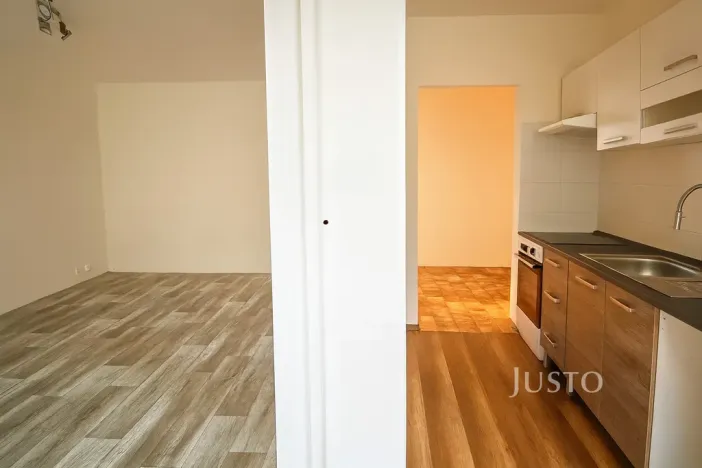 Pronájem bytu 2+1, Děčín, Na Vyhlídce, 63 m2
