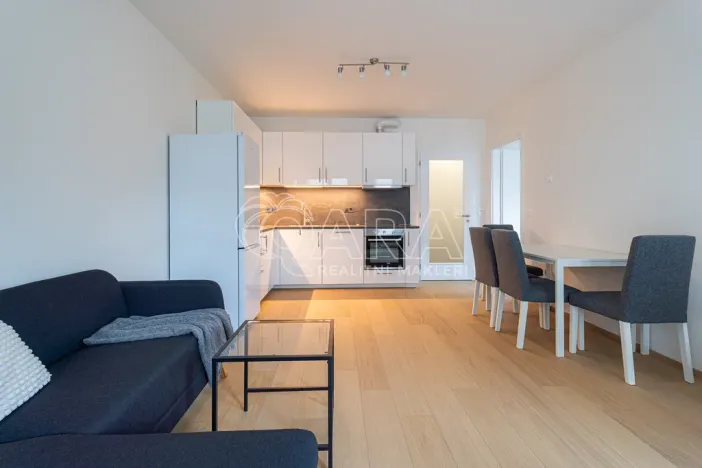 Pronájem bytu 2+kk, Praha - Malešice, Azzoniho, 51 m2