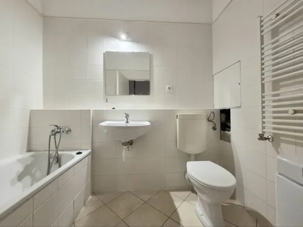 Prodej bytu 1+kk, Praha - Troja, Hnězdenská, 38 m2