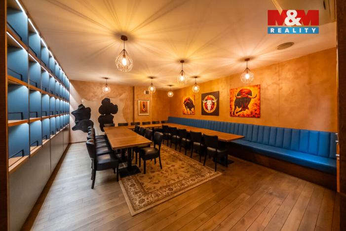 Prodej obchodního prostoru, Olomouc, Riegrova, 890 m2