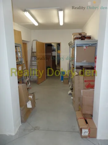 Pronájem skladu, Opava, Bochenkova, 219 m2