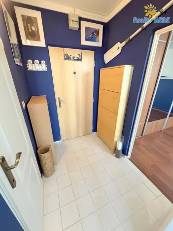Pronájem bytu 2+kk, Praha - Záběhlice, Jabloňová, 36 m2