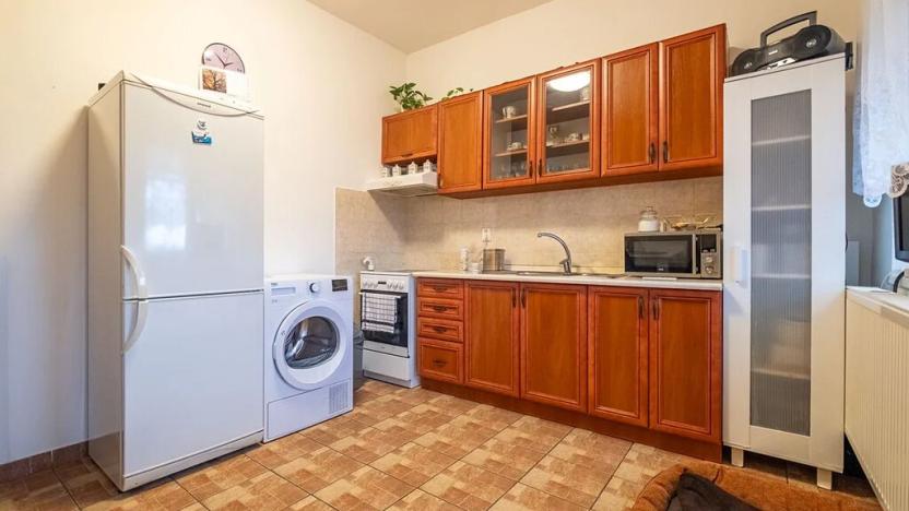 Prodej činžovního domu, Sadská, Husova, 306 m2