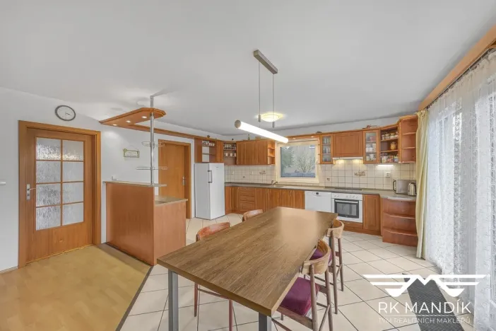 Prodej rodinného domu, Nová Ves, 212 m2