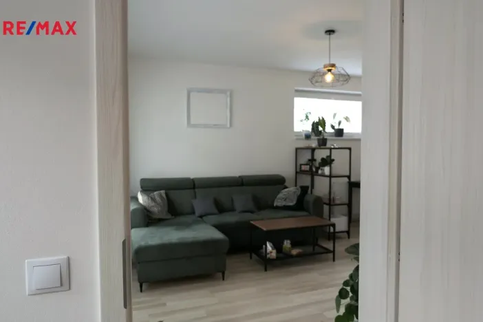 Pronájem bytu 2+kk, Hradec Králové - Nový Hradec Králové, Antonína Petrofa, 54 m2