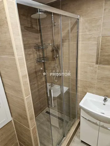 Pronájem bytu 3+1, Ústí nad Labem, Tolstého, 66 m2