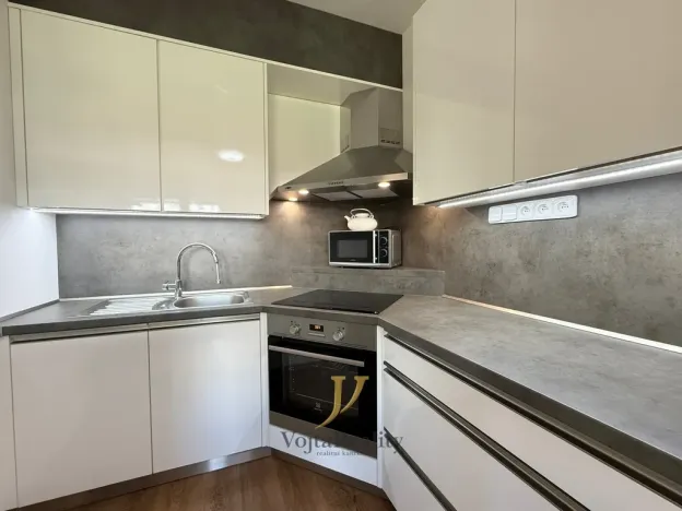 Prodej bytu 3+kk, Dolní Morava, 82 m2