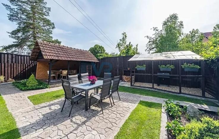 Prodej bytu 3+1, Trhové Sviny, 72 m2