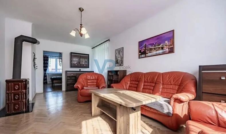 Prodej bytu 3+1, Trhové Sviny, 72 m2