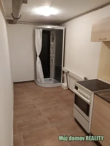 Pronájem bytu 3+kk, Praha - Radotín, Věštínská, 70 m2