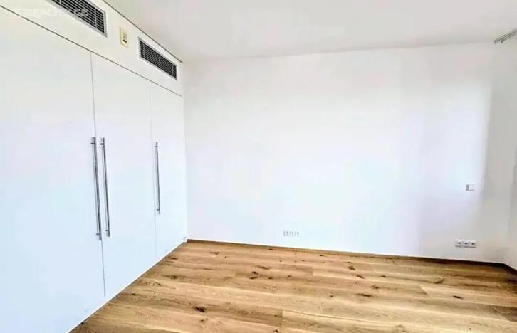 Pronájem bytu 3+kk, Praha, U Dívčích hradů, 123 m2