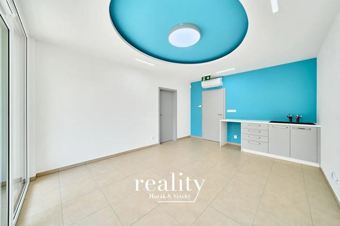 Pronájem ordinace, Znojmo, Jarošova, 36 m2