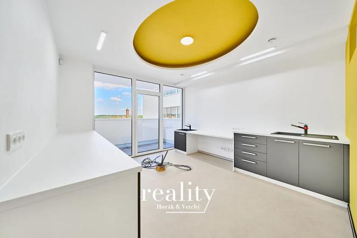 Pronájem ordinace, Znojmo, 28 m2