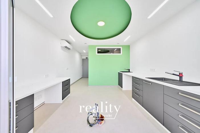 Pronájem ordinace, Znojmo, 28 m2