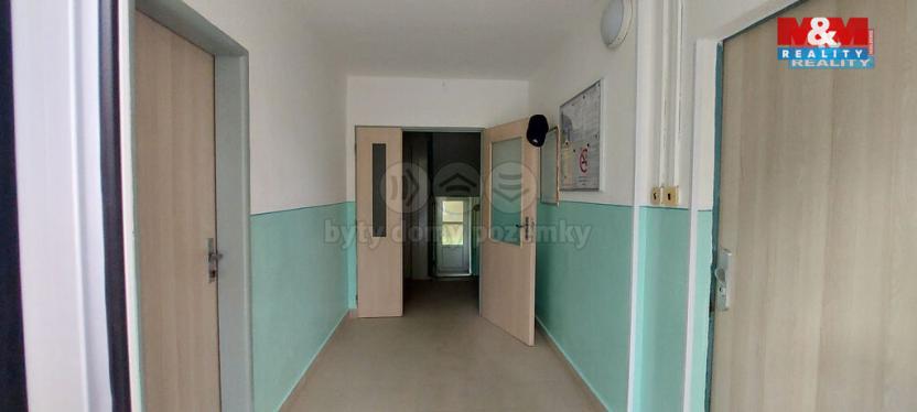 Prodej bytu 3+1, Klášterec nad Ohří, Na Vyhlídce, 65 m2