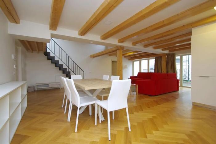 Pronájem atypického bytu, Praha - Nové Město, Bolzanova, 199 m2