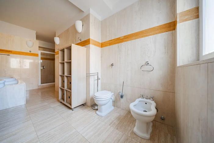 Pronájem bytu 5+1, Praha - Malá Strana, Újezd, 286 m2