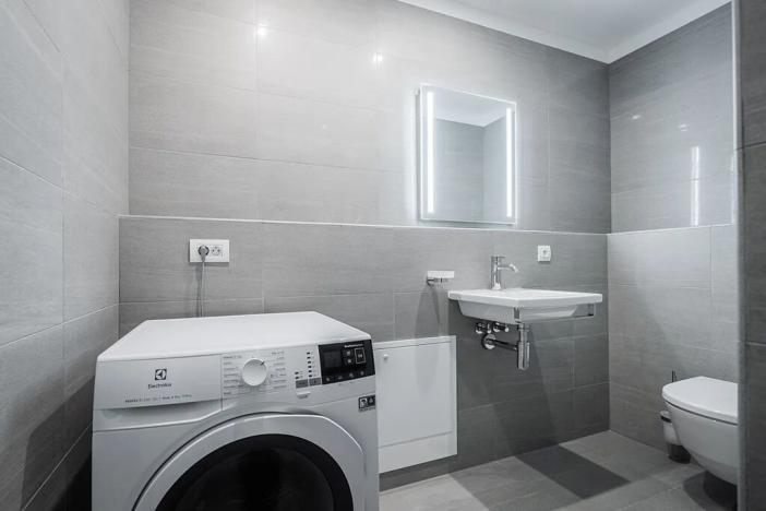 Pronájem bytu 2+kk, Praha - Smíchov, Holečkova, 77 m2