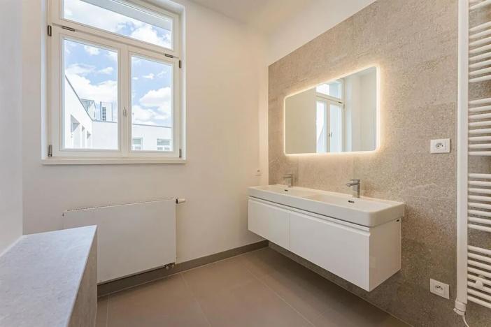 Pronájem bytu 3+1, Praha - Nové Město, Jungmannova, 116 m2